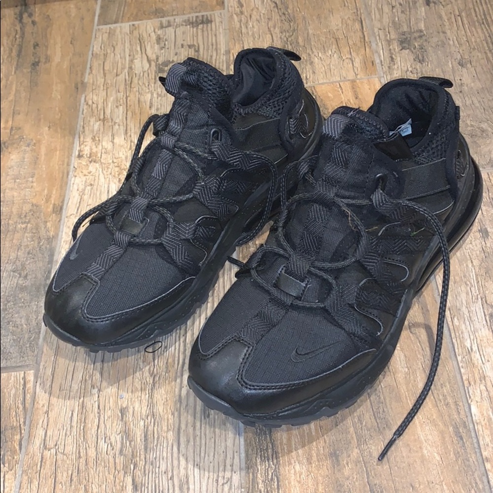 Nike - Air Max 270 Bowfin